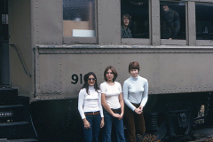 Crew-MCC-L-R-Melinda-Augusta-Debbie-Zyats-Sherry-Dalton-Whip.-11-25-1973-SPH