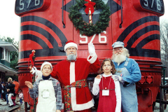 Crew-WRyM-181-Santa-helpers-12-8-2001-SPH
